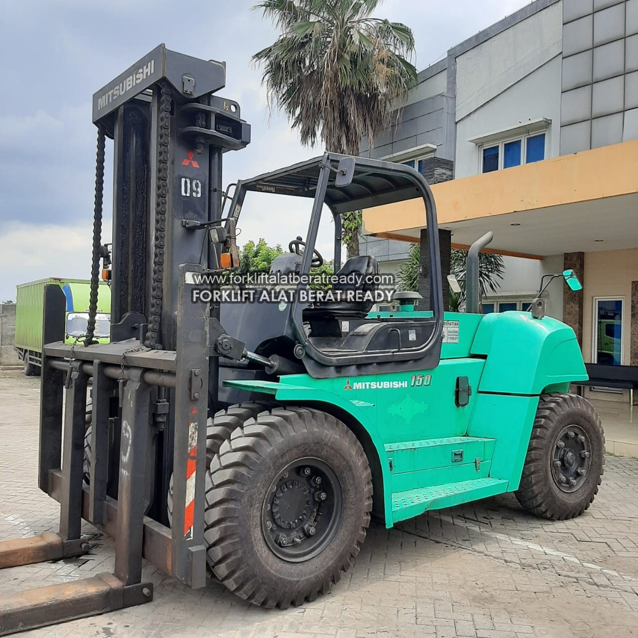 Forklift Mitsubishi 15 Ton Tahun 2012 Mast Standar 5