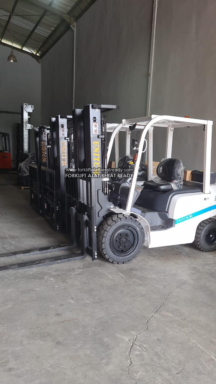 Forklift Tcm Fd30 Transmisi Matic Engine Isuzu C240 Mast 3 Meter 2