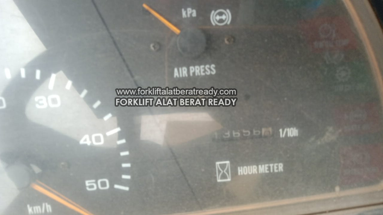 0002-forklift-tcm-kapasitas-15-ton.-mesin-engine-isuzu.-mast-lift-standar