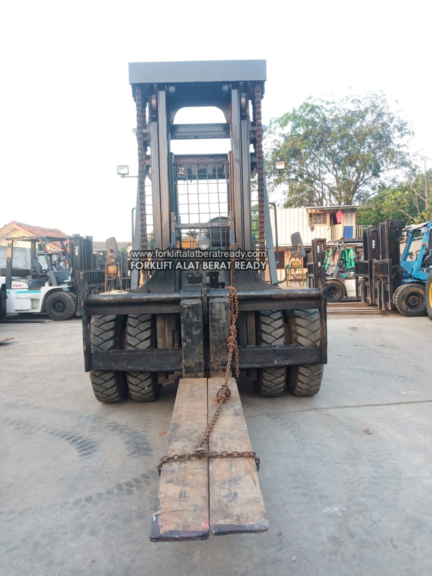 0003-forklift-tcm-kapasitas-15-ton.-mesin-engine-isuzu.-mast-lift-standar